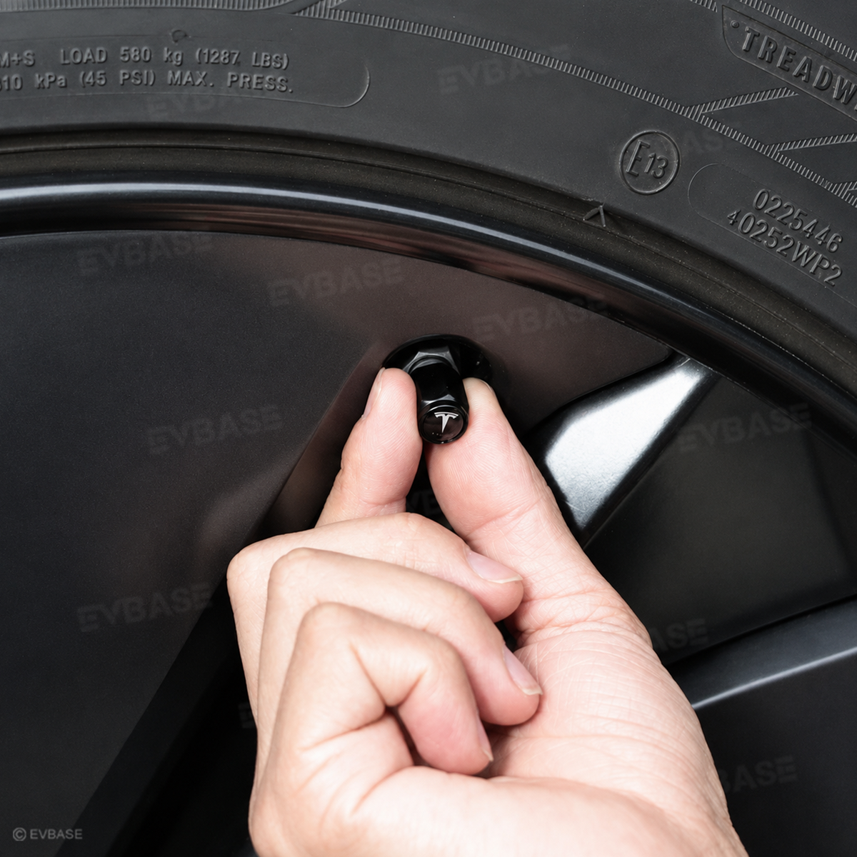 Aluminum Alloy Tire Valve Stem Caps for Tesla Models