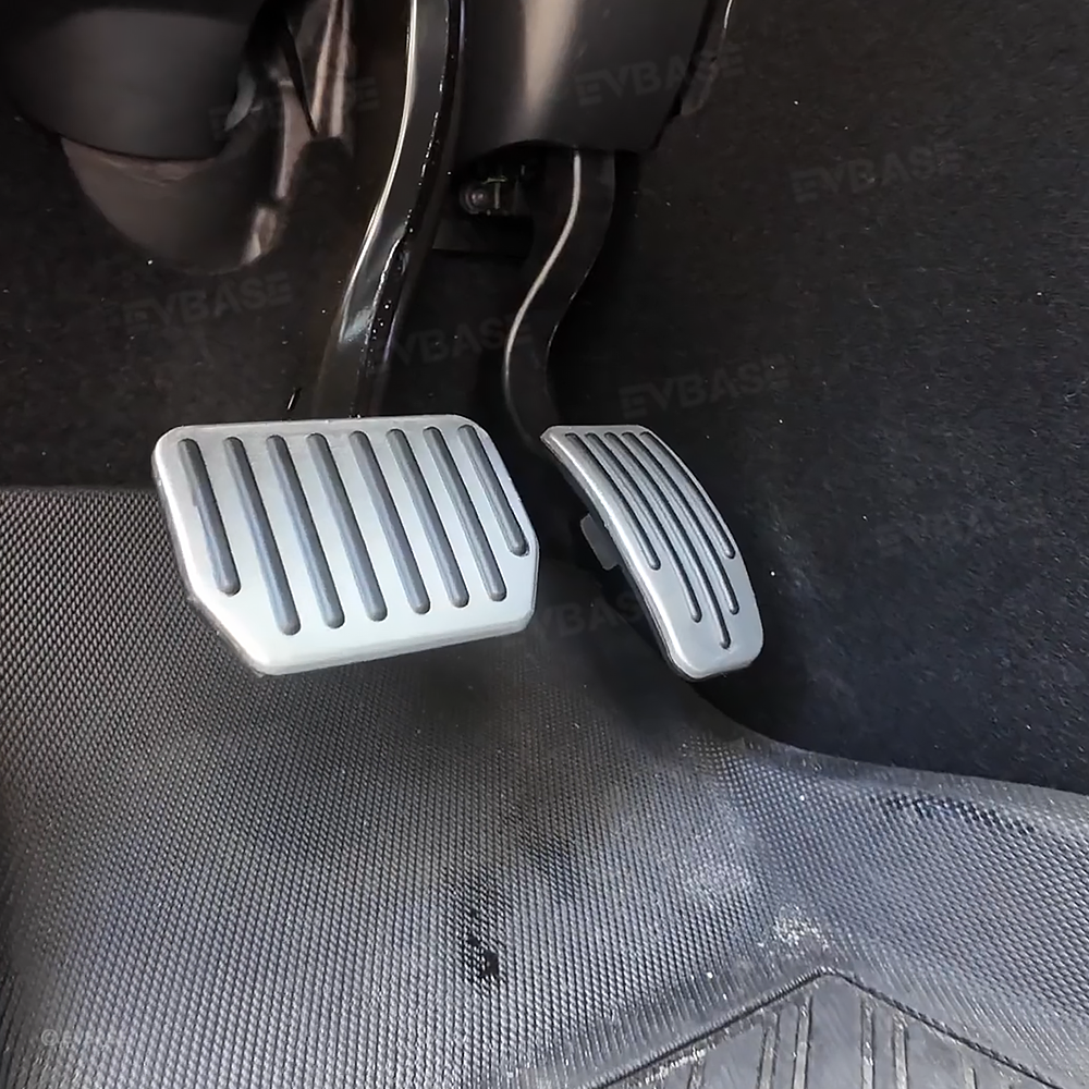 Nevrano Tesla Model Y Juniper Non-Slip Foot Pedals Pads Silver Black Brake Pedal Covers Tesla Accessories