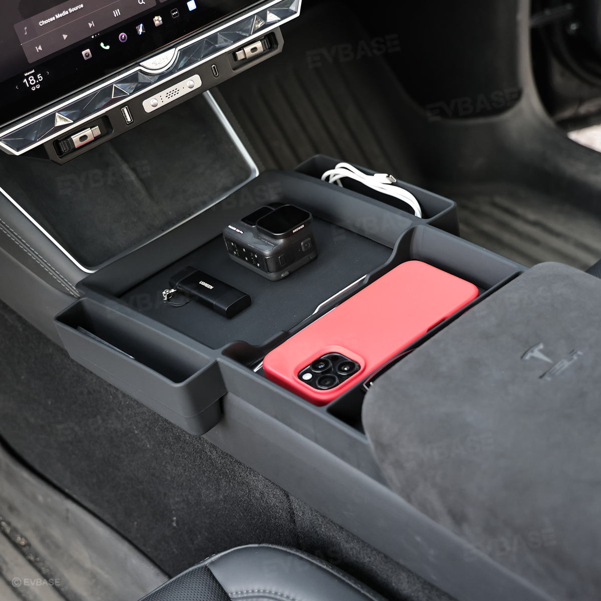 Model Y Juniper/Model Y L/ 3 Highland Center Console Tray 2.0 Silicone Organizer with Side Pockets